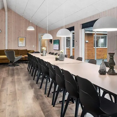 Ferienhaus 24 Person In Hasselberg *